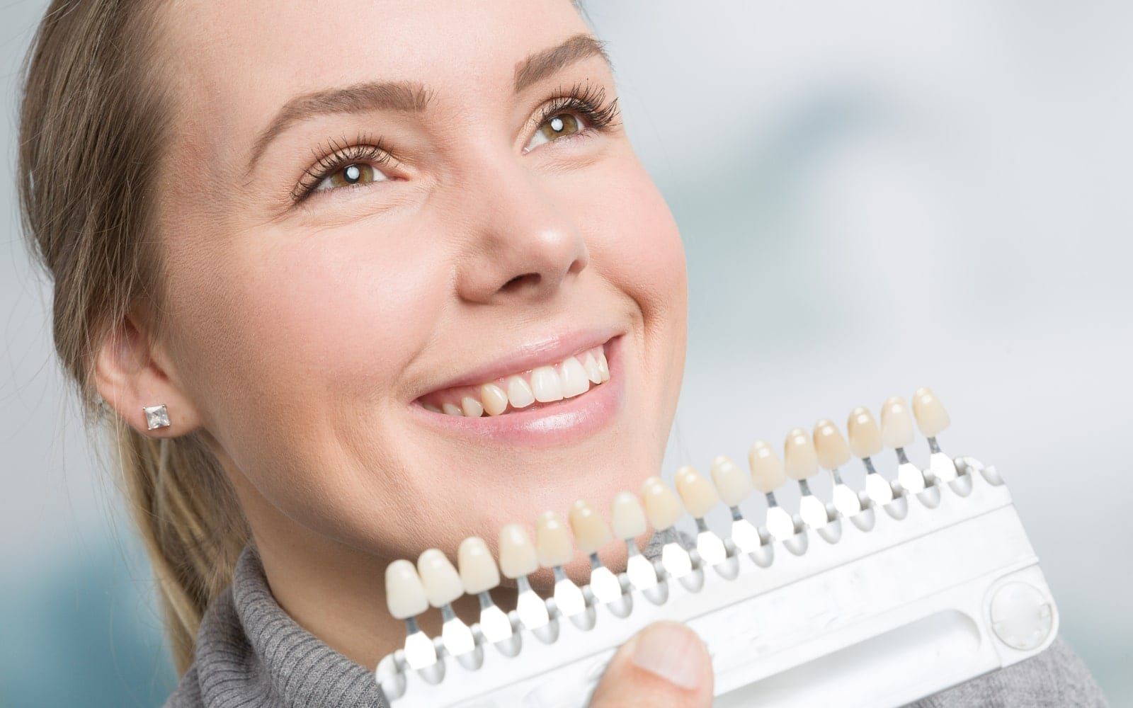 How Dentists Work To Match Your Tooth Color Restoration