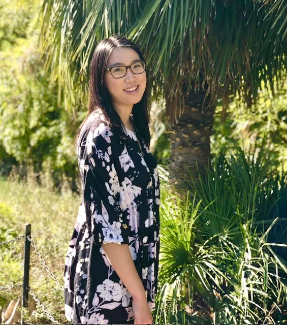 Portrait of Dr Jennifer Ngo – Dentist