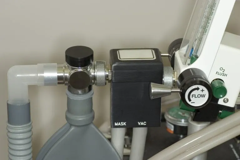 Anesthesia machine