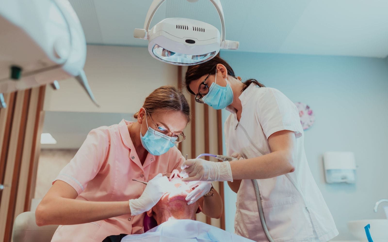 How to Prepare for Oral Surgery » Los Angeles, CA University Oral